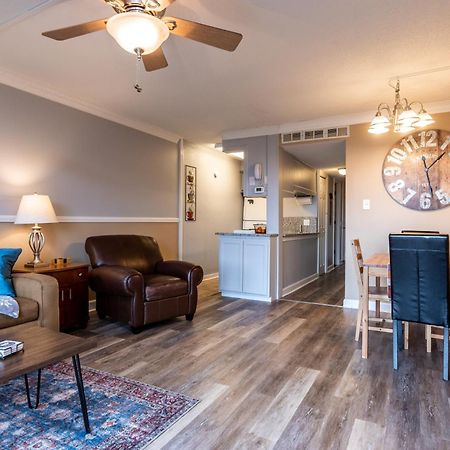 Sky High Views!!-Peak Mountaintop-Outdoor Pool-Close To Downtown-Private Balcony-Wifi-Cable Gatlinburg Luaran gambar