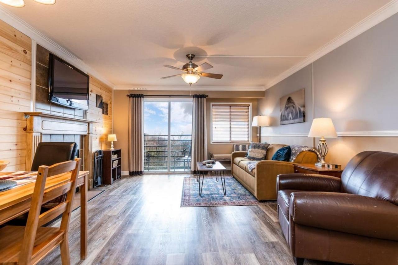 Sky High Views!!-Peak Mountaintop-Outdoor Pool-Close To Downtown-Private Balcony-Wifi-Cable Gatlinburg Luaran gambar