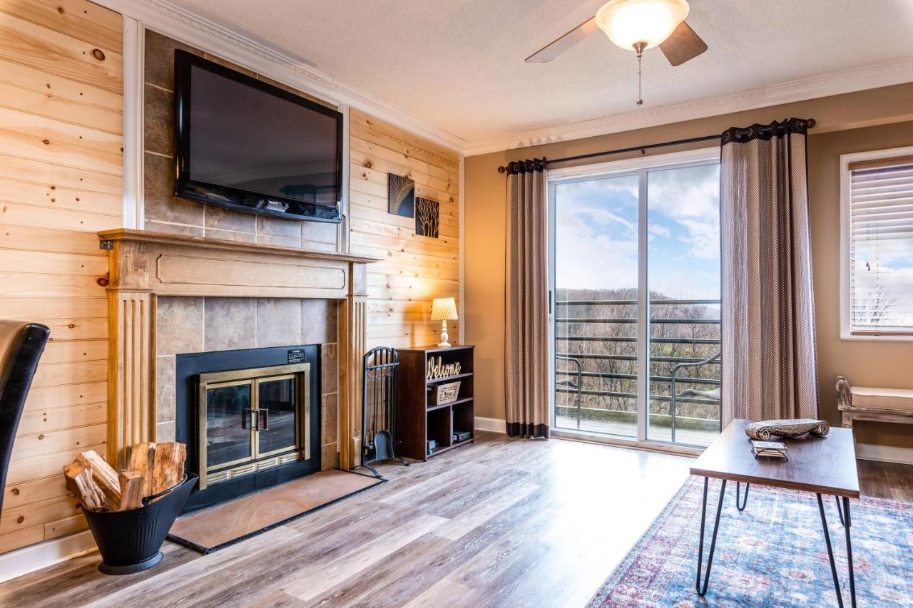 Sky High Views!!-Peak Mountaintop-Outdoor Pool-Close To Downtown-Private Balcony-Wifi-Cable Gatlinburg Luaran gambar