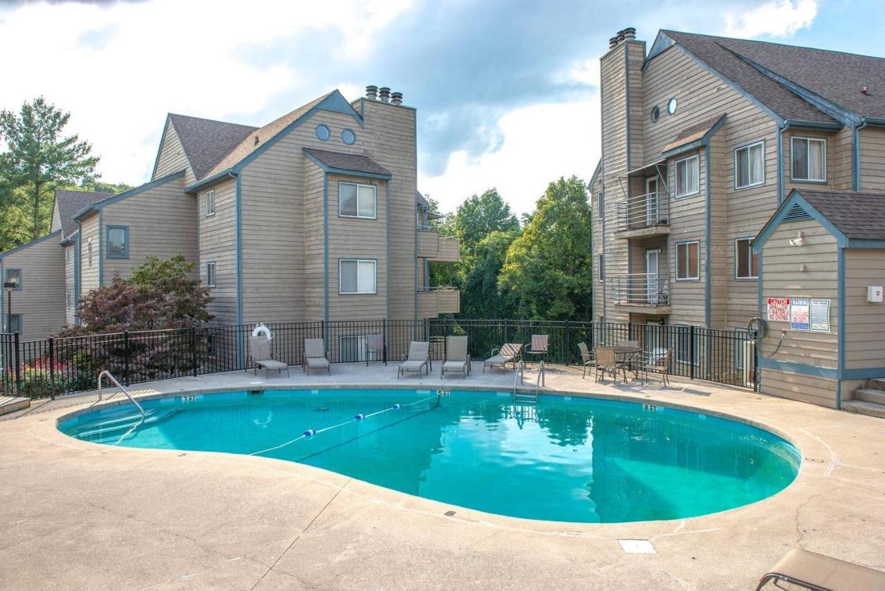 Sky High Views!!-Peak Mountaintop-Outdoor Pool-Close To Downtown-Private Balcony-Wifi-Cable Gatlinburg Luaran gambar