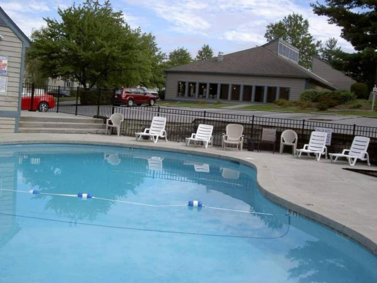 Sky High Views!!-Peak Mountaintop-Outdoor Pool-Close To Downtown-Private Balcony-Wifi-Cable Gatlinburg Luaran gambar