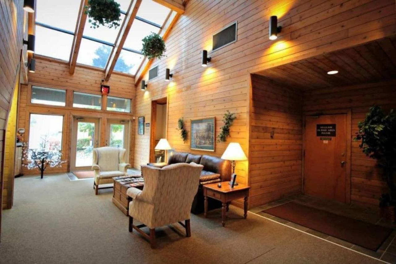 Sky High Views!!-Peak Mountaintop-Outdoor Pool-Close To Downtown-Private Balcony-Wifi-Cable Gatlinburg Luaran gambar